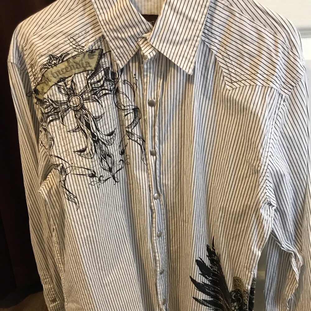 Men’s Roar button down shirt